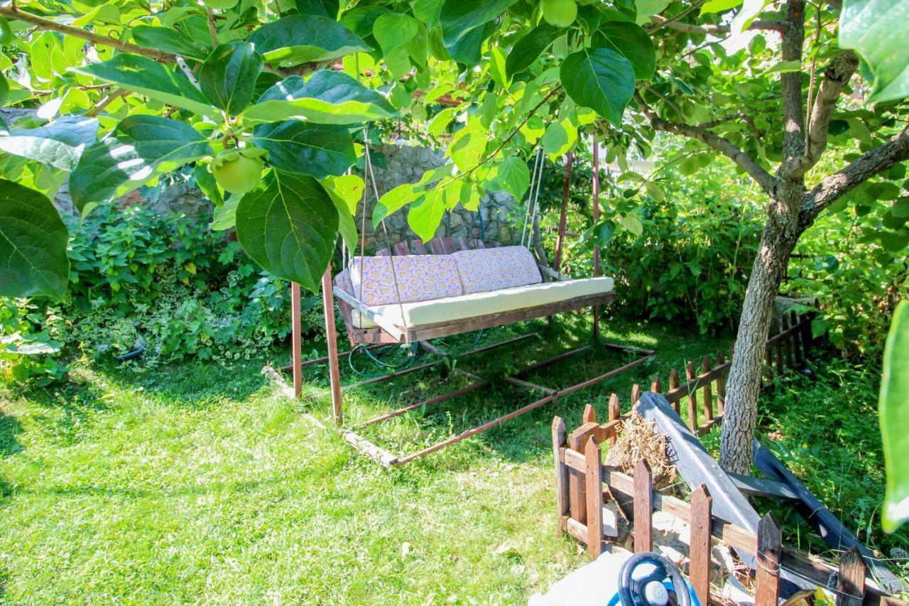 Apartmani Mishe Vevčani Exteriör bild